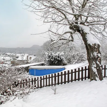 By Interhome بيت للعطل Červený Kostelec