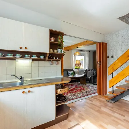 By Interhome بيت للعطل Červený Kostelec